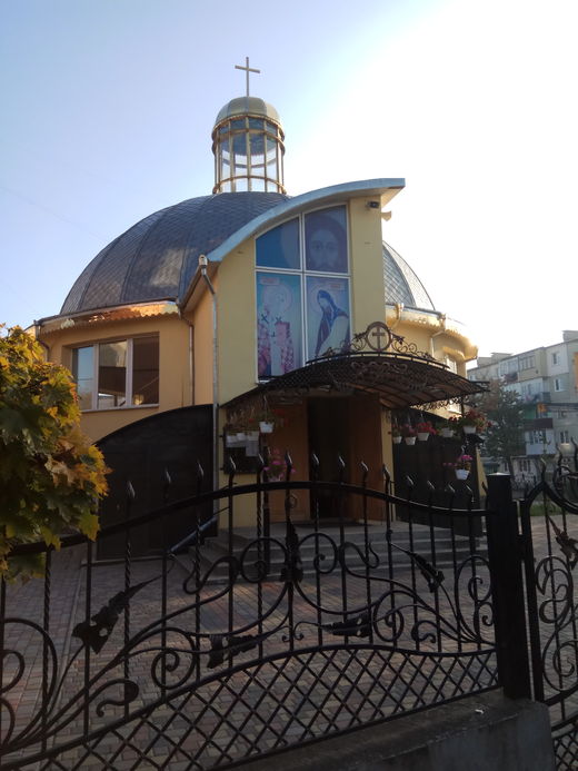 Церква святих Кирила і Мефодія (м. Калуш, Івано-Франківська область)