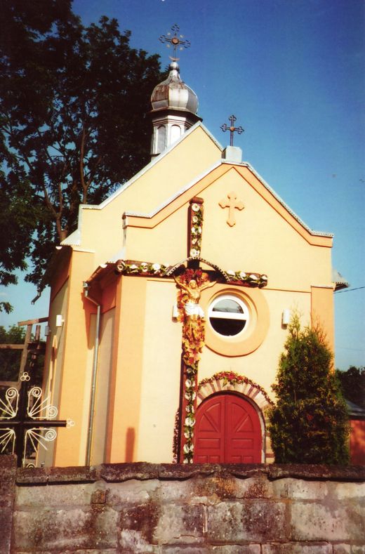 Церква Святого архістратига Михаїла (с. Курники, Тернопільська область)