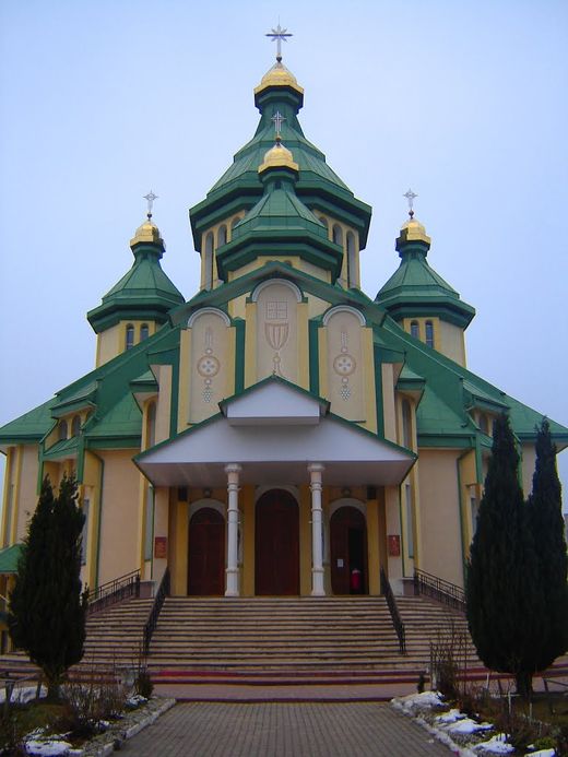 Церква святих Петра і Павла (м. Новояворівськ, Львівська область)
