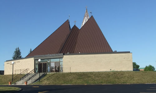 Церква Воздвиження Чесного Хреста (м. Сандер-Бей, Канада)