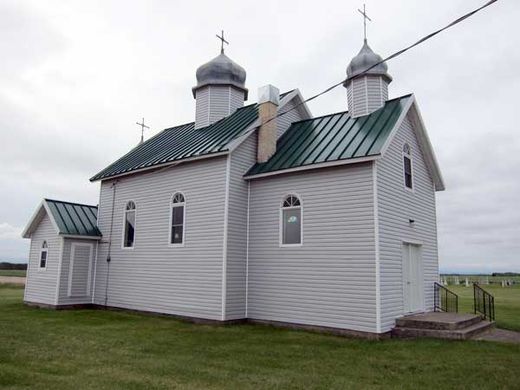 Церква святих Петра і Павла (ферма Воллі-Рівер, Канада)