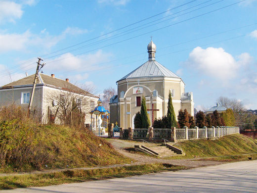Церква Святого апостола Луки (с. Золотники, Тернопільська область)