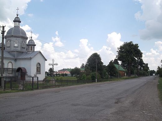 Церква Воздвиження Чесного Хреста (с. Іванівці, Івано-Франківська область)