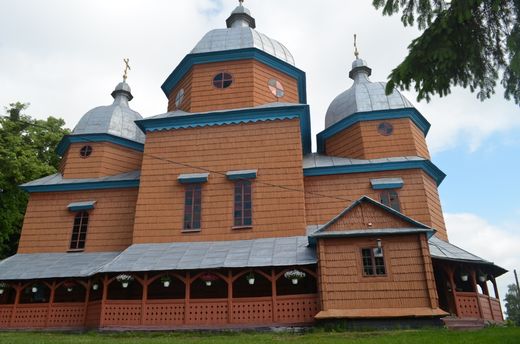 Церква святого Архистратига Михаїла (с. Неслухів, Львівська область)