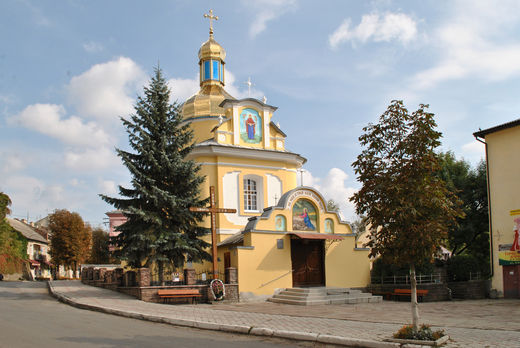 Церква Покрови Пресвятої Богородиці (м. Бучач, Тернопільська область)