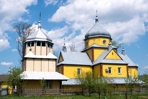 Церква святого Архістратига Михаїла (с. Яблунька, Івано-Франківська область)