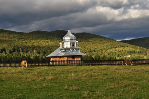 Церква Вознесіння Христового (с. Люча, Івано-Франківська область)