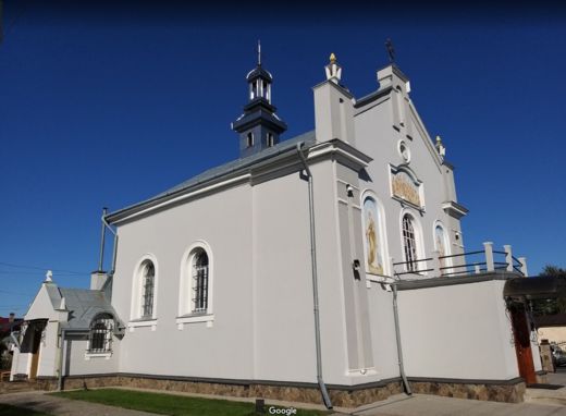 Церква Зіслання Святого Духа (с. Наварія, Львівська область)