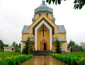 Церква Зіслання Святого Духа (м. Пустомити, Львівська область)