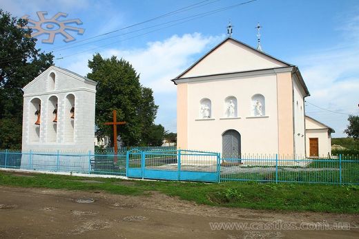 Церква святих апостолів Петра і Павла (с. Вовків, Львівська область)