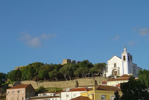 Парафія при церкві Санта Марія до Каштело (м. Торреш Ведраш, Португалія)