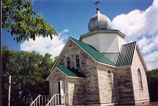 Церква Зіслання святого Духа (м. Ростгерн-Фармс-Адамівка, Канада)