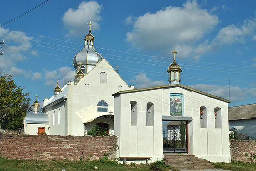 Церква святого архістратига Михаїла (с. Жнибороди, Тернопільська область)