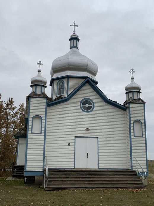 Церква Воздвиження Чесного Хреста (м. Гей-Лейкс, Канада)
