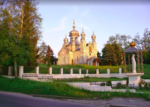 Церква святого архистратига Михаїла (с. Рудники, Львівська область)